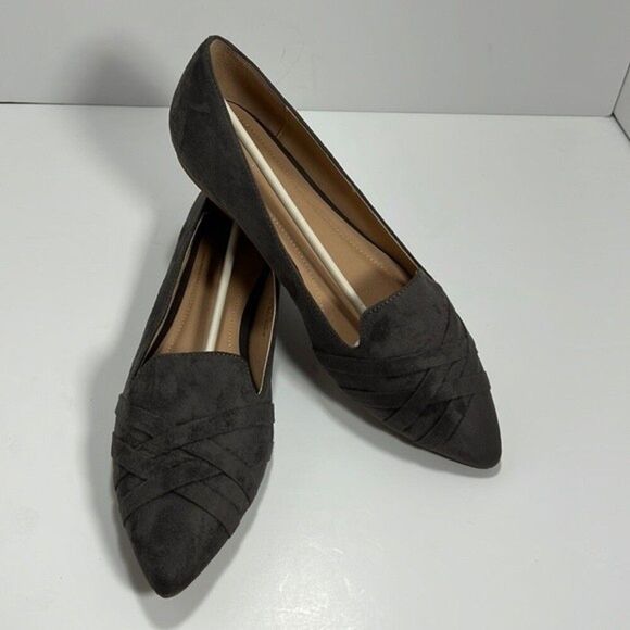 Journee Collection Mindee Grey Flat Loafers size 10 - Picture 1 of 5